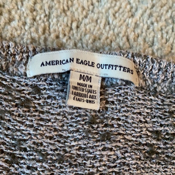 Very thin long sleeve sweater size M - Picture 3 of 3